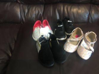 Girl shoes size 4 and 5
