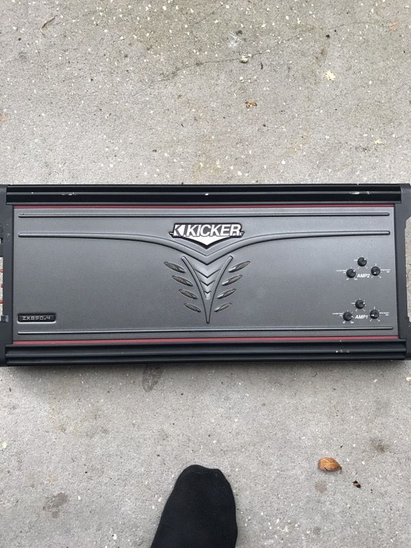Kicker amp