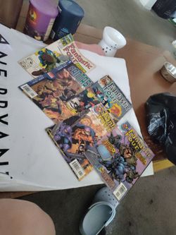 4- bundle of comic/ ( fantastic four )$4 for all 4 PICK ⛏️ UP ONLY