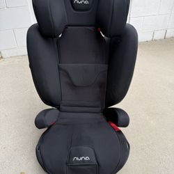 Nuna AACE Booster Seat Caviar 