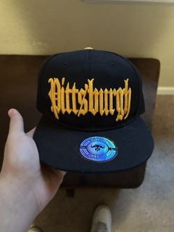 ‘Pittsburgh’ Fitted Hat