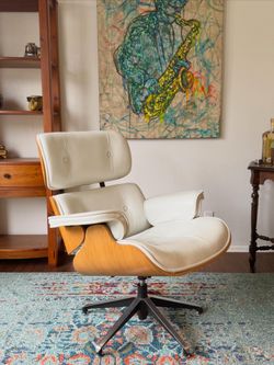Eames Style Lounge Chair