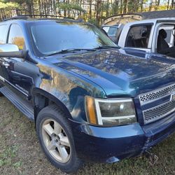 2007 Chevy Avalanche part out only not for sale whole
