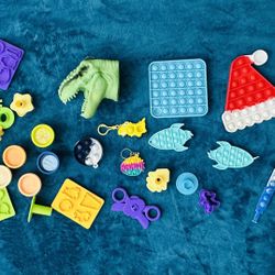 Play-Do Set And Poppers All For 5 Dlls