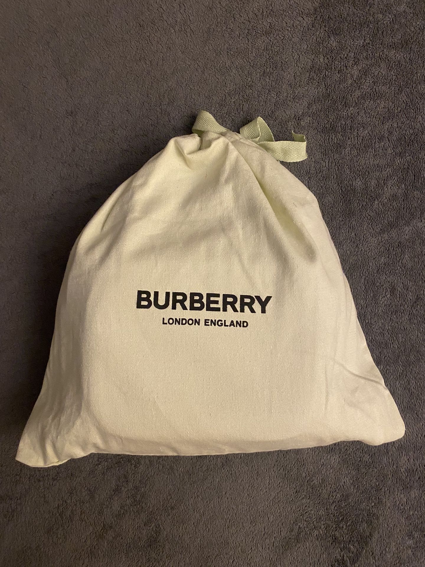 Burberry Messenger bag
