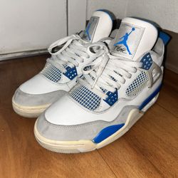 (2012) Air Jordan Fours “Military Blue” 