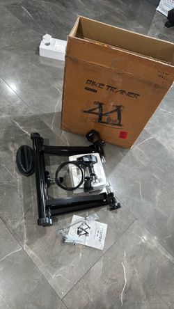 New in box Bike Trainer MT-04