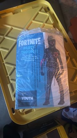 Fortnight party trooper