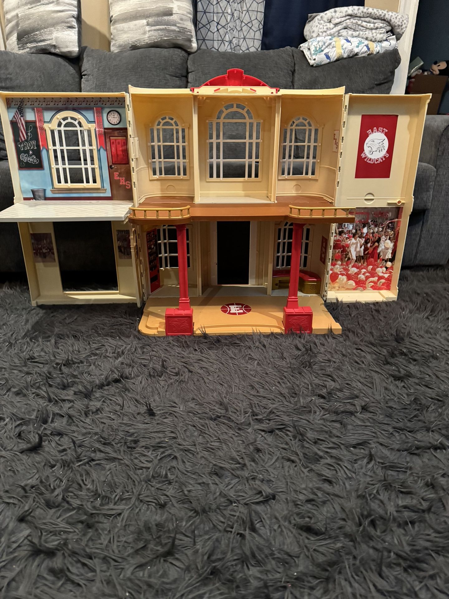 High school musical barbie house sale