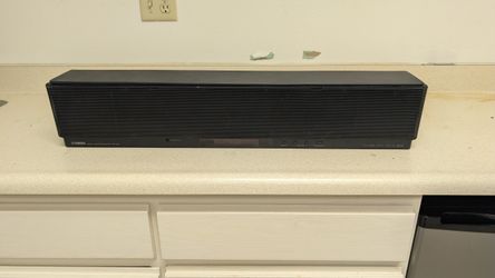 Yamaha YSP-800 Dolby Digital Sound Projector Soundbar