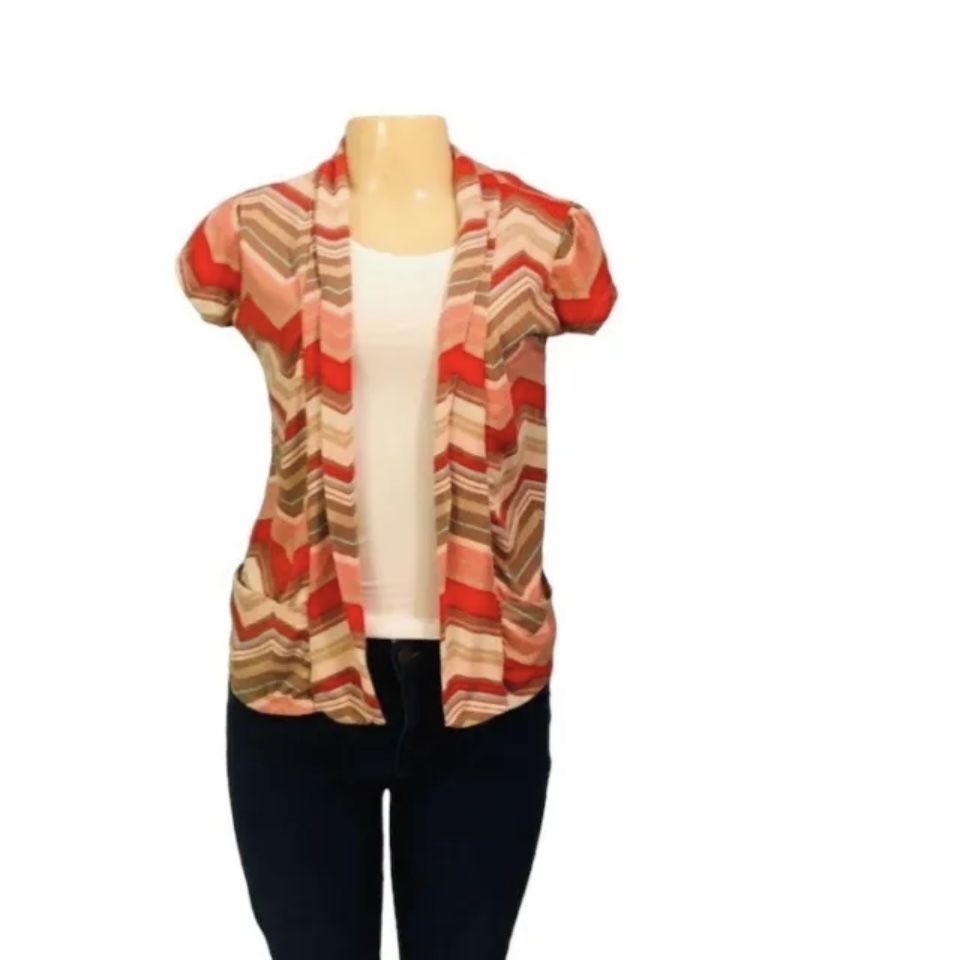 Love Sz M Women Light Weight Cardigan