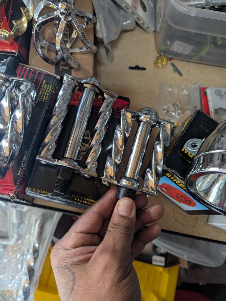 Lowrider Bicycle Pedals