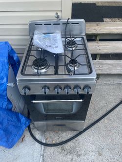 Avanti gas stove 20 inches steel 2 months old