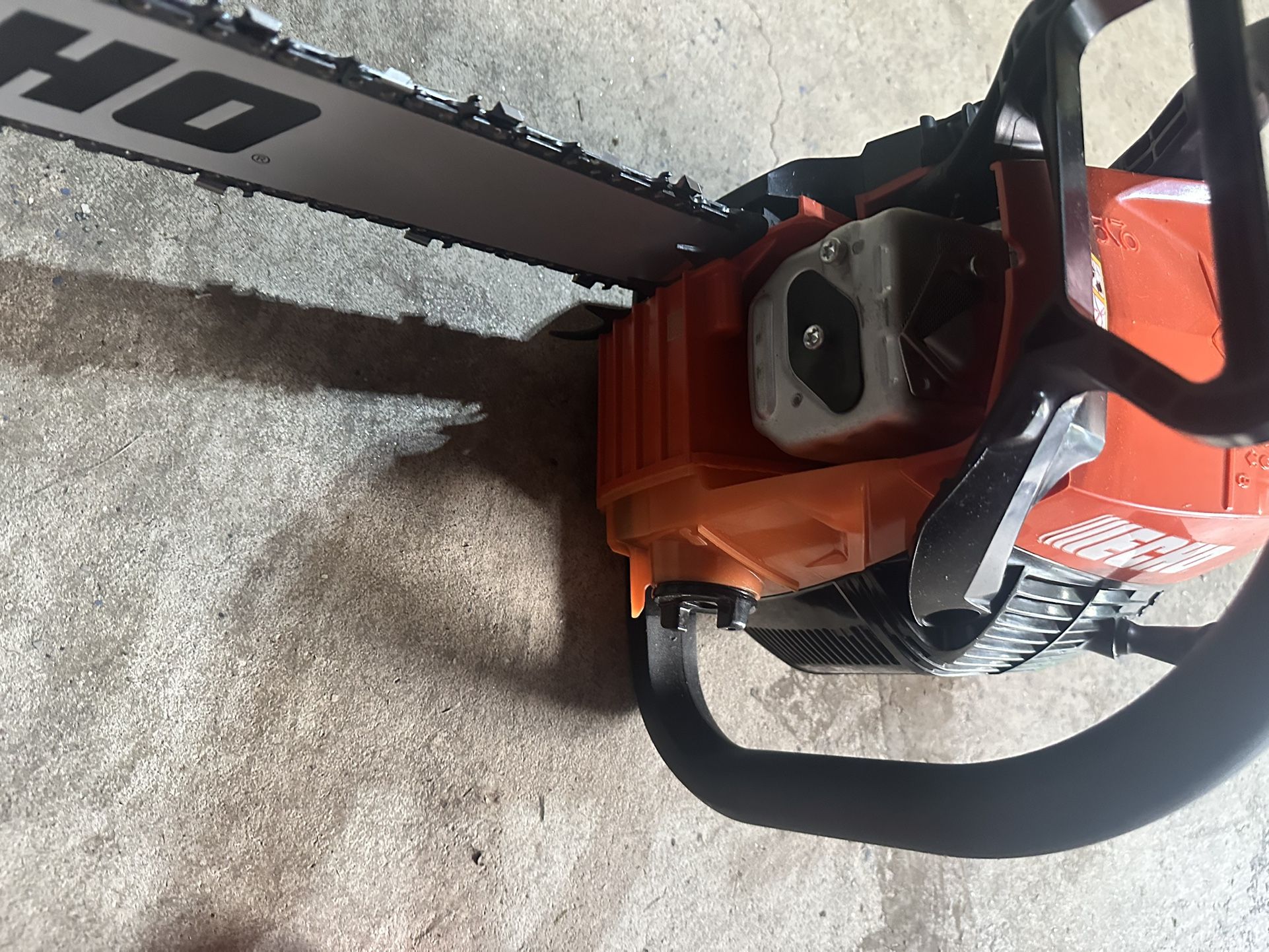 Echo Chainsaw