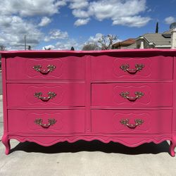 Hot Pink 6 Drawer Dresser 