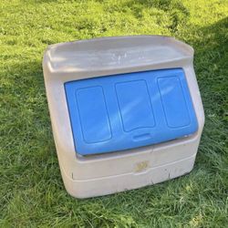 Outdoor Storage Toy Box  $5