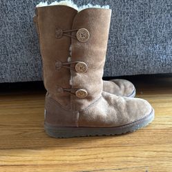 Uggs Women’s Size 5
