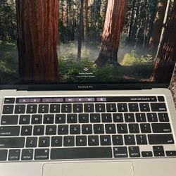 MacBook Pro (13-inch, 2020, Two Thunderbolt 3 ports)