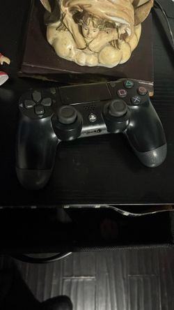 PS4 Controller