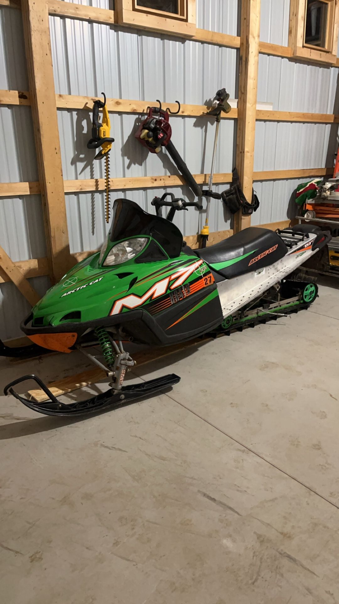 2005 Artic cat M7