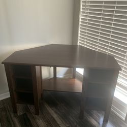 Brown Corner Work Desk