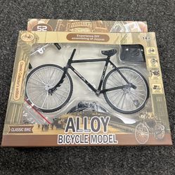 Mini Bike Model, 1:10 Scale Retro Bicycle Model Ornament Home Decoration Ornament Simulation Bicycle Miniature Mini Bicycle Model