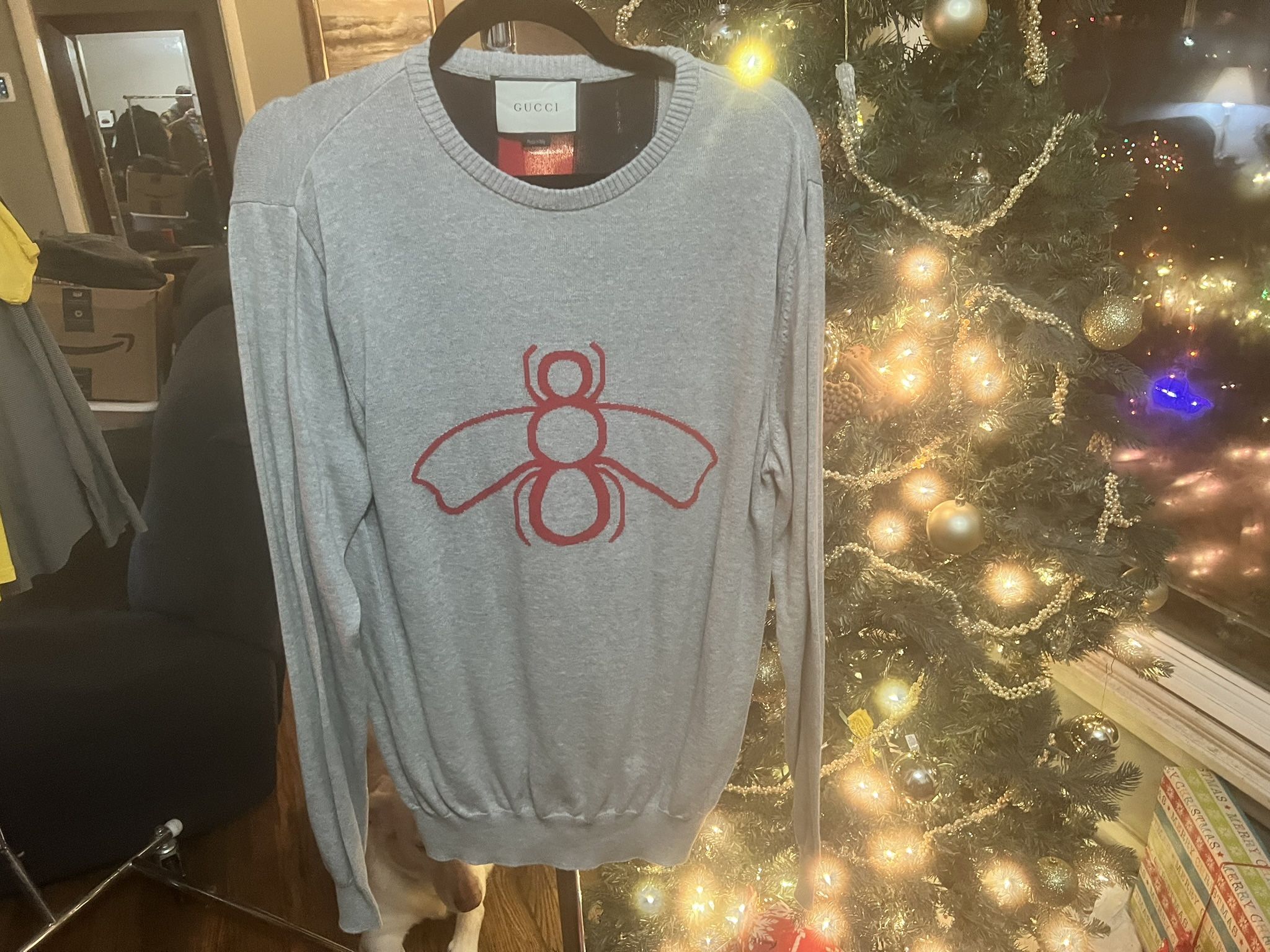 Grey Gucci bee thin sweater
