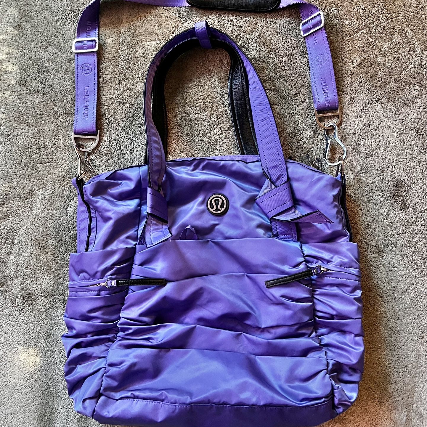 lululemon two tone tote bag OZ Sari Sari Store | AU Shop in PH