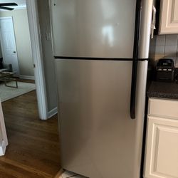  4-Piece Stainless Steel Kitchen Appliance Set – All Working