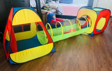 Kid play tent