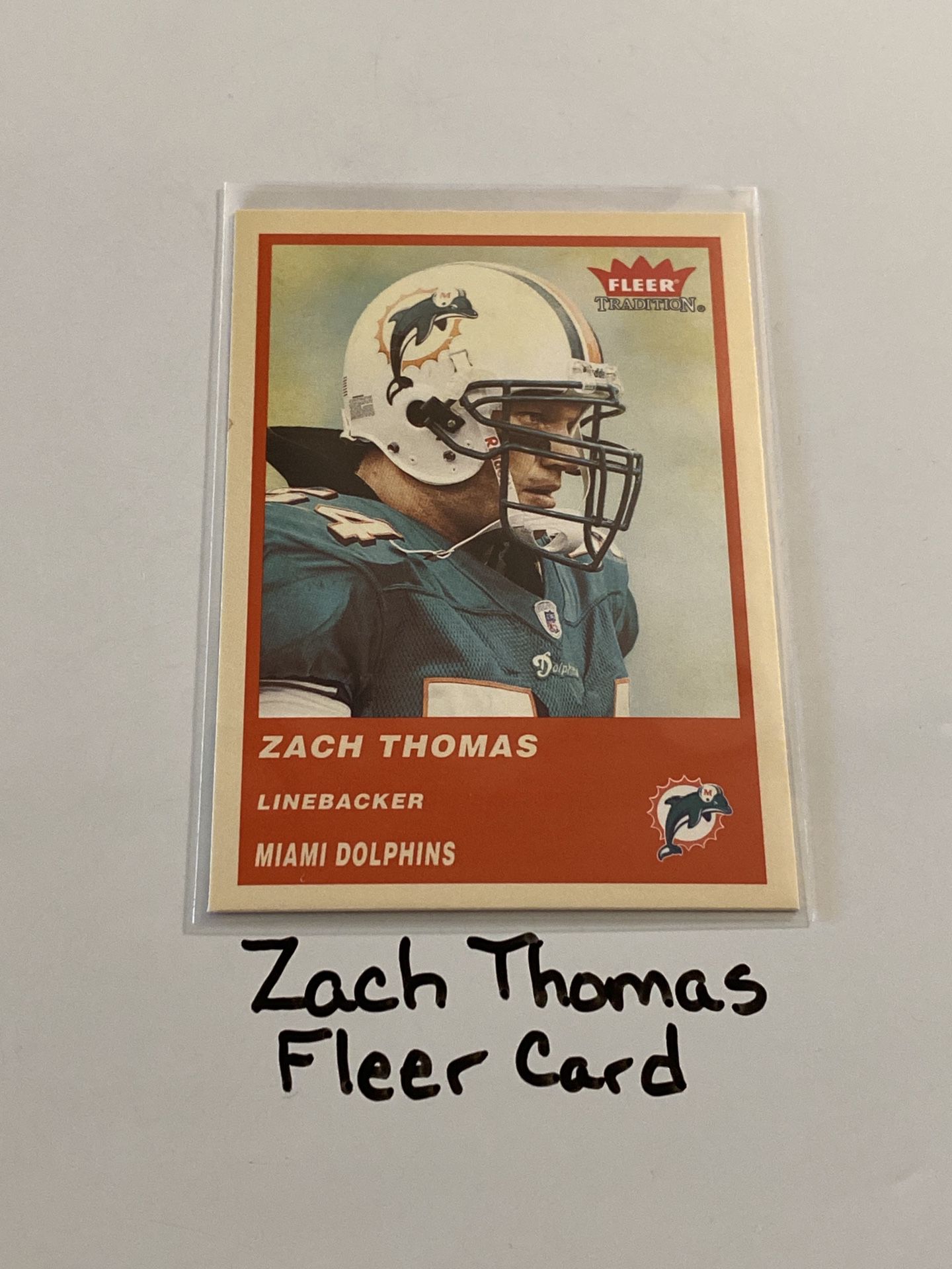 Zach Thomas Miami Dolphins Hall of Fame LB Fleer Card. 