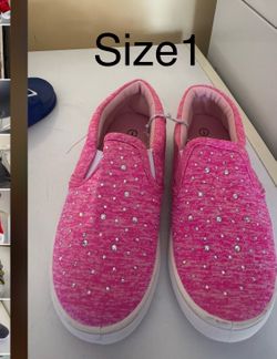 Girls shoes
