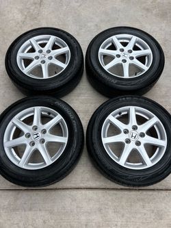 Set of Honda accord 16in wheels 5x114.3 (5x4.5) tires 215/60r16 also fit Acura tsx