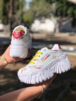 Platform Shoes 