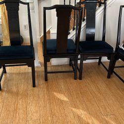 6 Chairs 