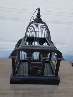 Bird cage decor