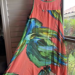 Women’s Dress Size  14 (L)