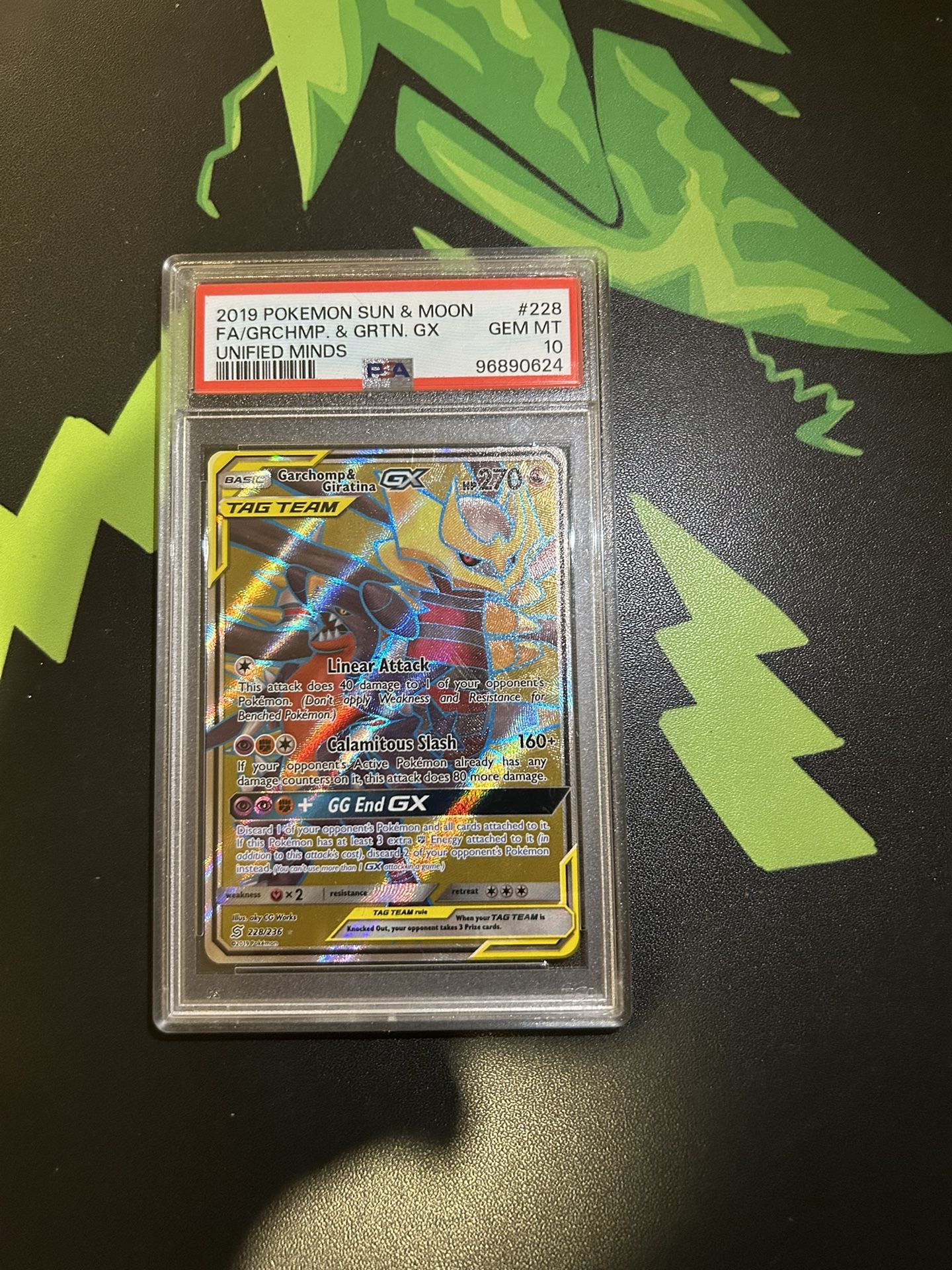 Garchomp & Giratina GX (Full Art) 228/236 psa 10