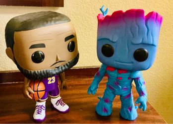 10” inch Large collectibles vinyl figures