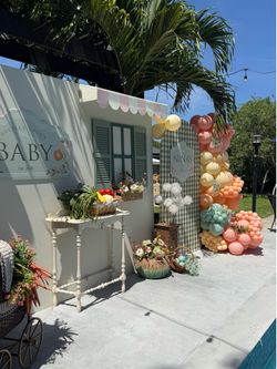 Balloons and backdrops