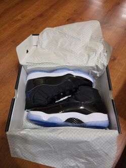 Space Jam 2026 Jordan 11 - Size 10