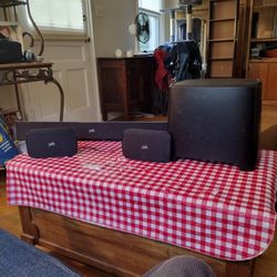 Polk Audio Home Theater W/Bluetooth Sound Bar