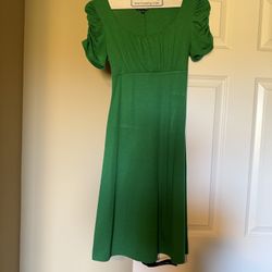 Green Dress Women’s Size S/M
