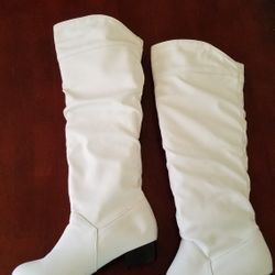 Knee High White Boots Sz 8