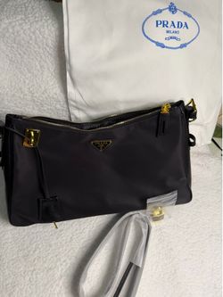 Black purse