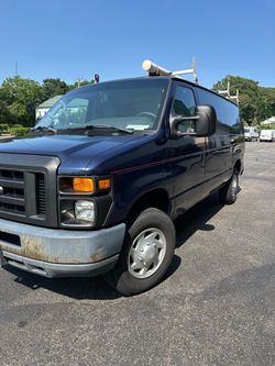 2013 Ford E-250