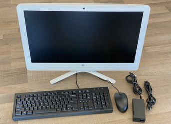 HP 22-b226 all-in-one desktop computer