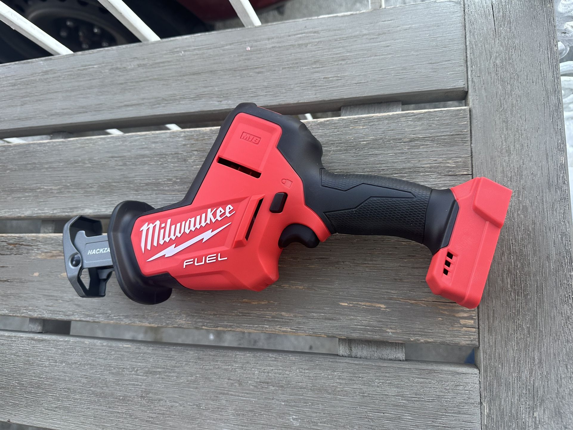 New M18 Milwaukee Fuel Saw Only