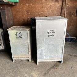 Pet Lodge Dog Feeders