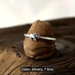 Silver Tiny Elephant Ring. 